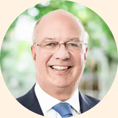 Porträt Thomas Schröder